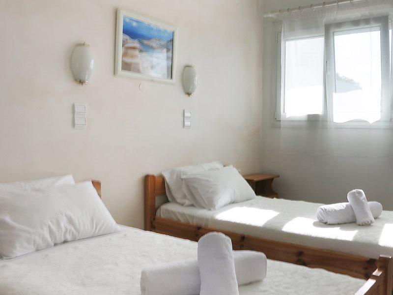 Lagada Beach Hotel Adamantas Eksteriør billede