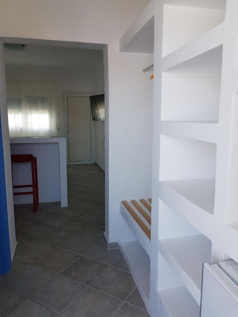 Lagada Beach Hotel Adamantas Eksteriør billede