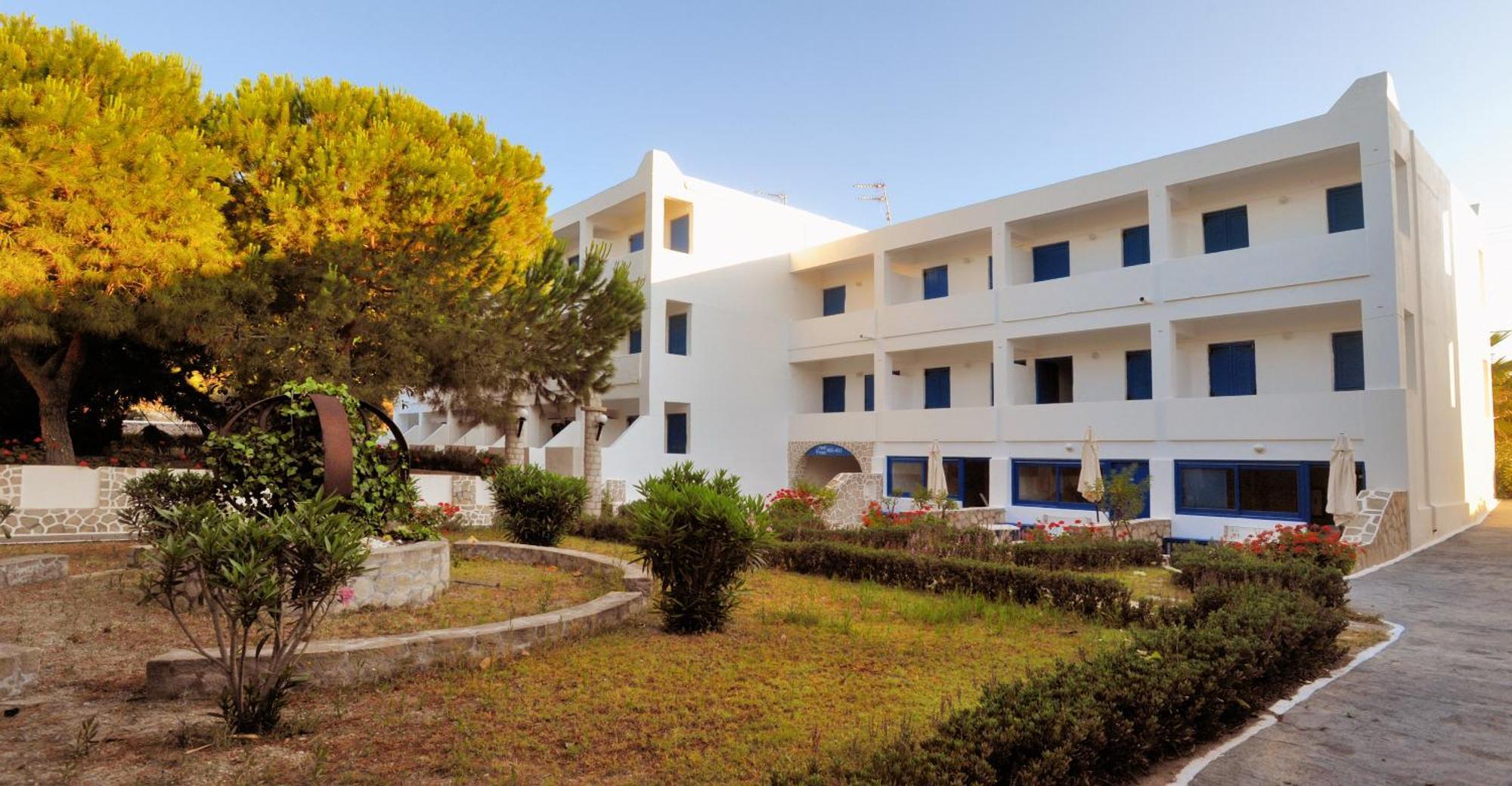 Lagada Beach Hotel Adamantas Eksteriør billede