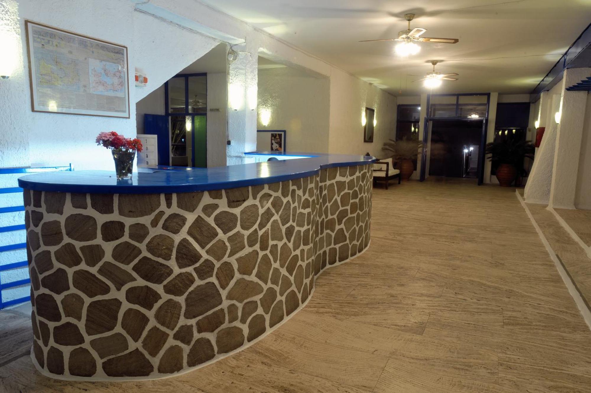 Lagada Beach Hotel Adamantas Eksteriør billede