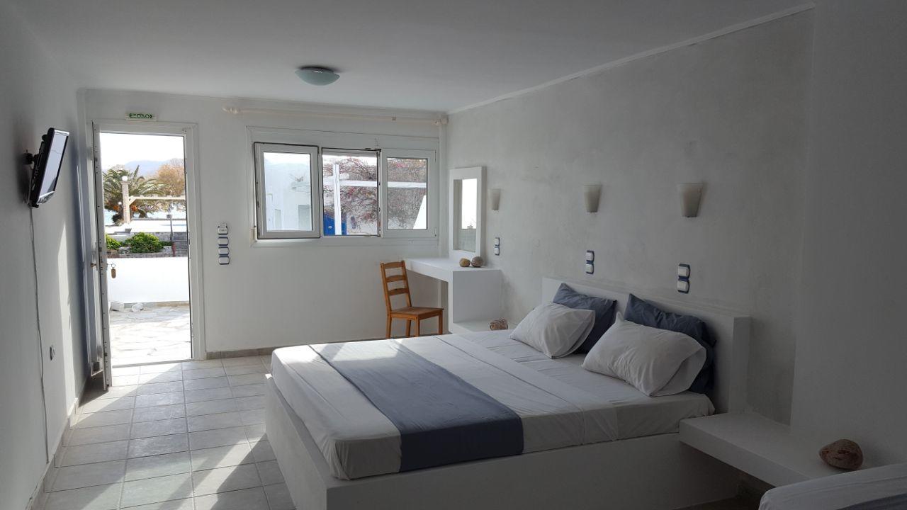 Lagada Beach Hotel Adamantas Eksteriør billede